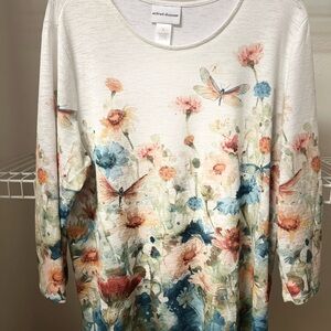 Alfred Dunner Multicolor Floral and Dragonfly Top